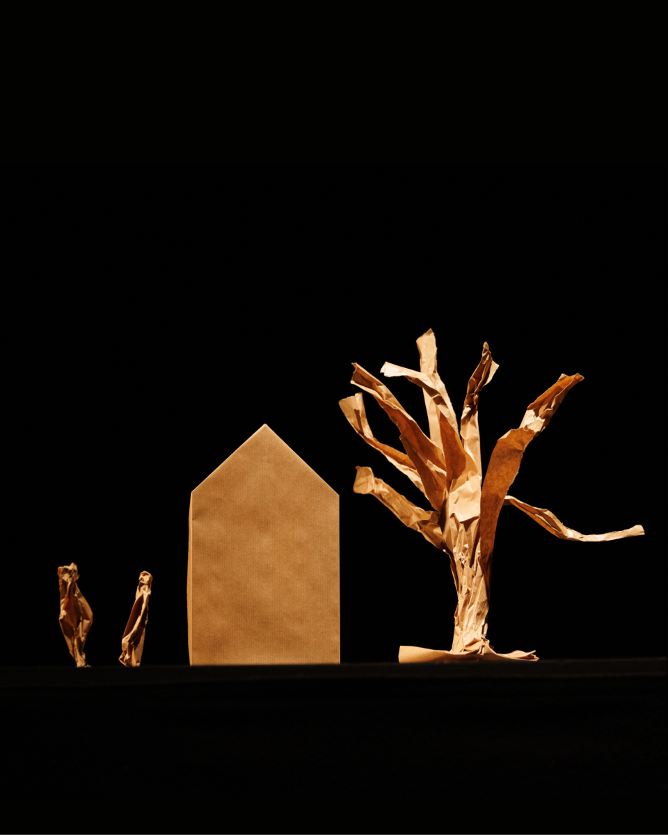 TAMTAM objektentheater (NL) A Paper Life