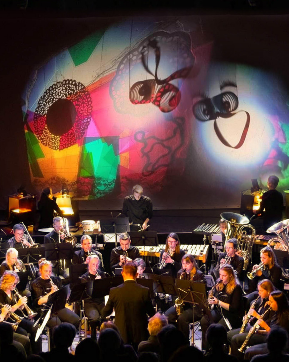 Lichtbende (NL) & Koninklijke Muziekvereniging Apollo De Wijk (Drenthe) Ring-Ring
