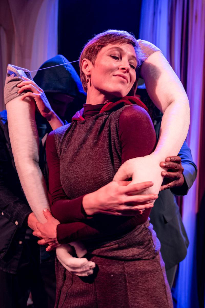 Cat Smits Company (NL) Achter Gesloten Deuren.