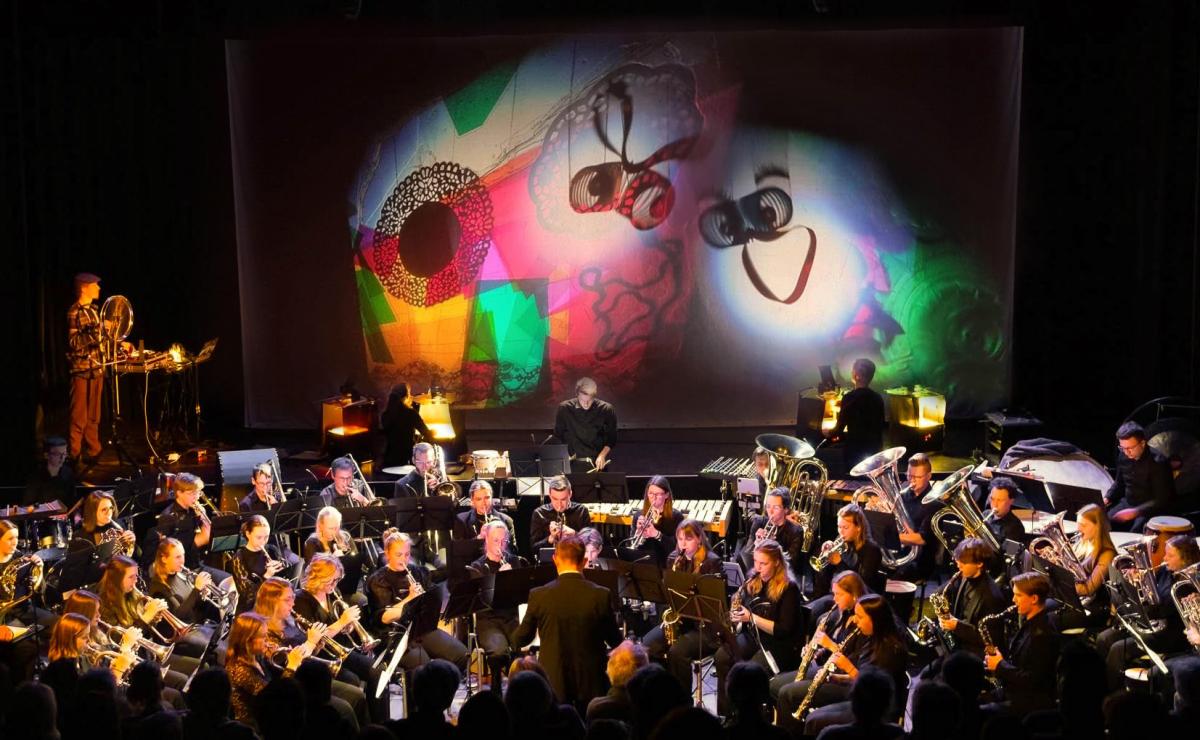 Lichtbende (NL) & Koninklijke Muziekvereniging Apollo De Wijk (Drenthe) Ring-Ring.